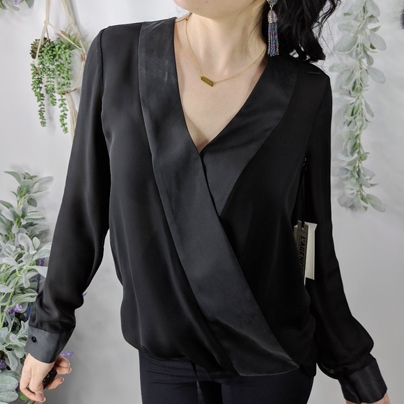 L'AGENCE Tops - NWT L'AGENCE Kyla Draped Silk Surplice blouse 0188